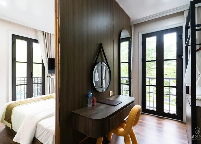 Morii Boutique Hạ Long